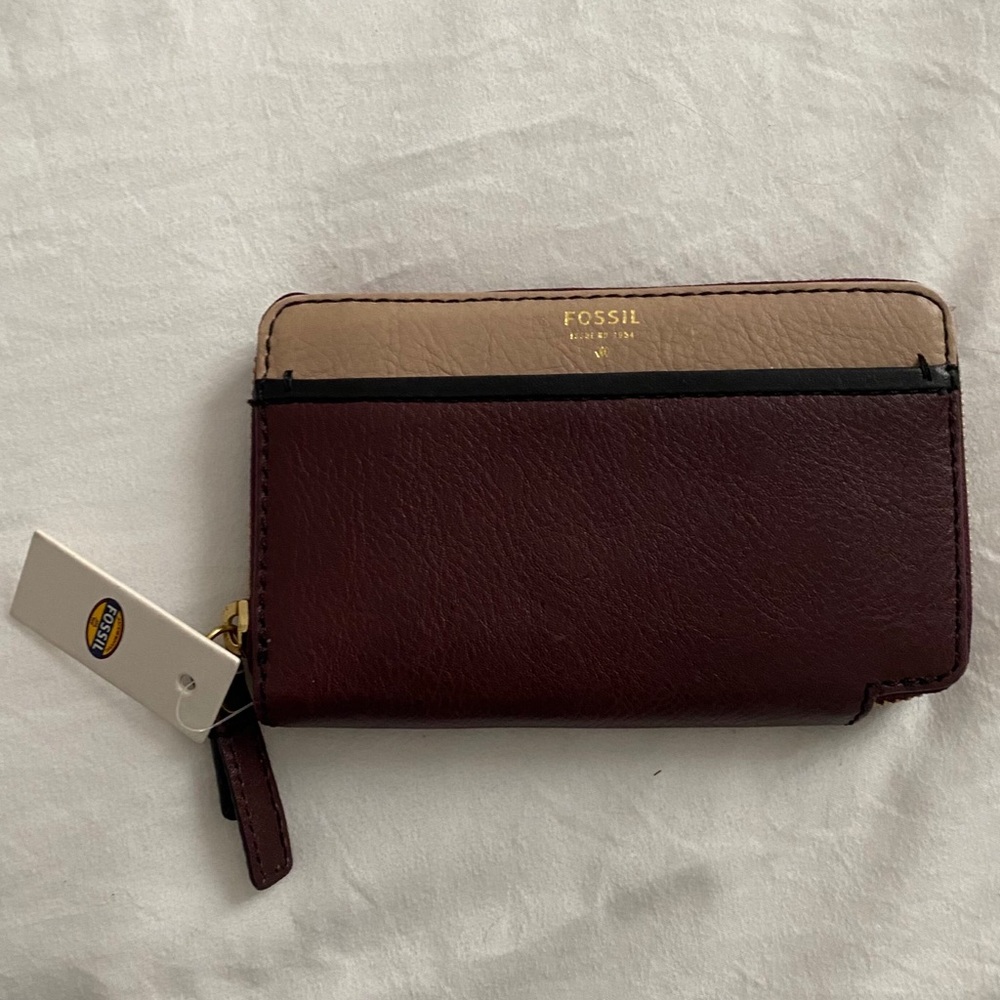 Fossil Wallet